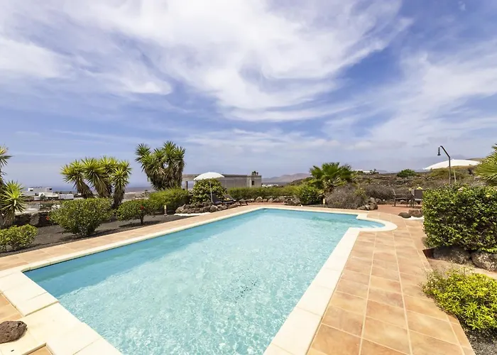 Tingafa - Rural Con Piscina * Las Brenas