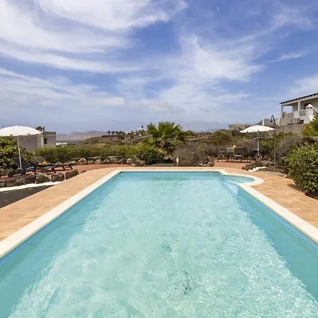 Tingafa - Rural Con Piscina *