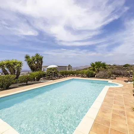 Tingafa - Rural Con Piscina * Las Breñas