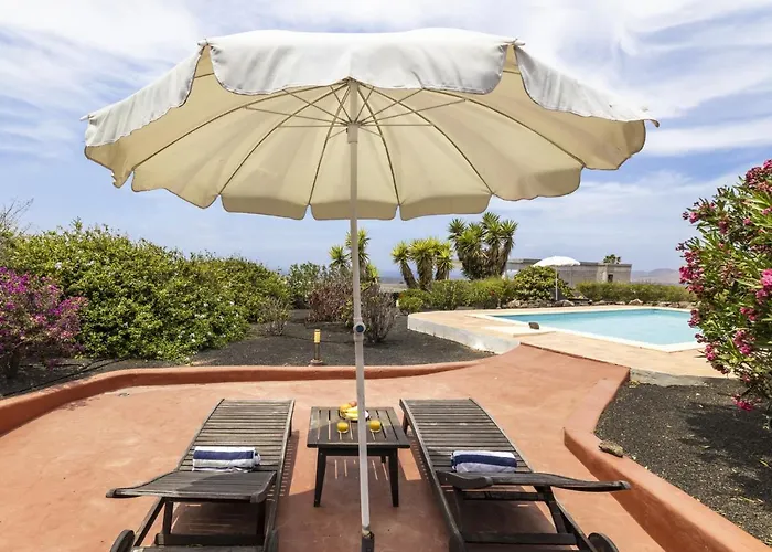 Tingafa - Rural Con Piscina Daire *